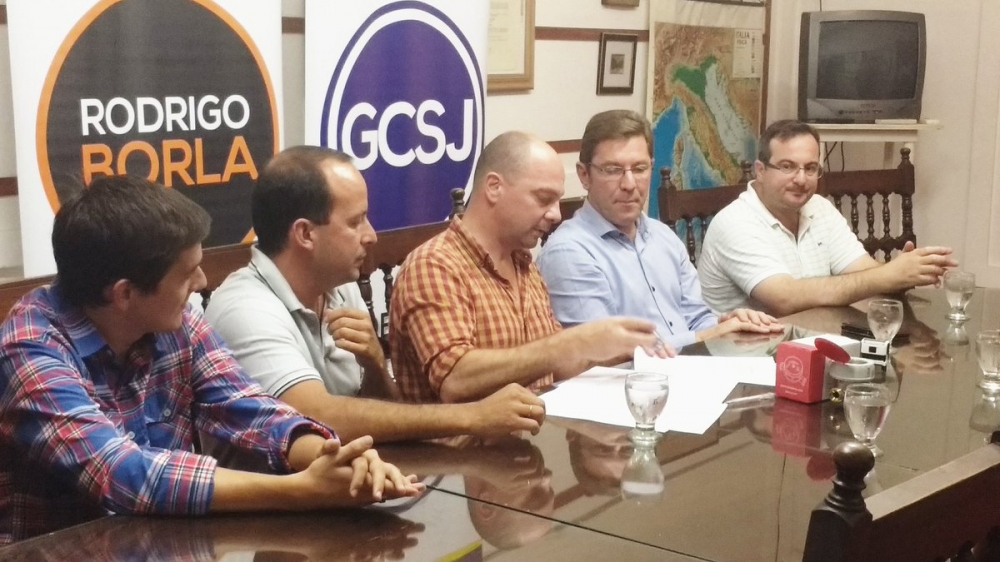 El Gobierno Provincial entregó a San Justo 150 medidores de agua.