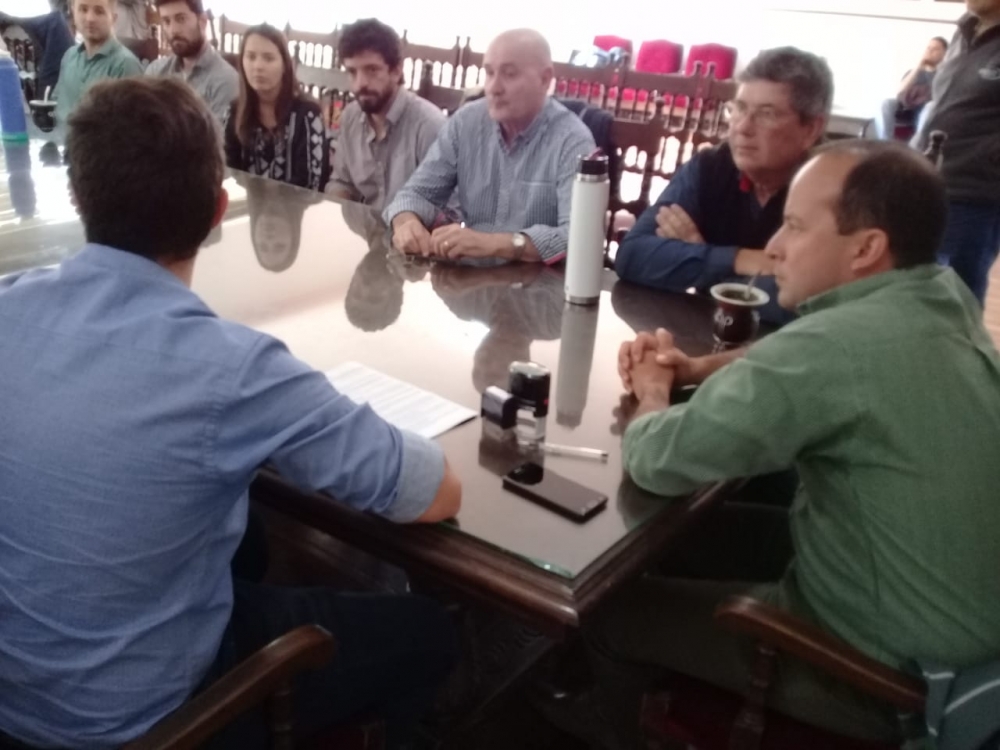 EL MUNICIPIO FIRMO CONVENIO CON LA COOPERATIVA FEDERAL AGRICOLA GANADERA DE SAN JUSTO.